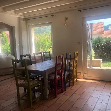 Family Home, Pleasant And Ideally Located Gérardmer